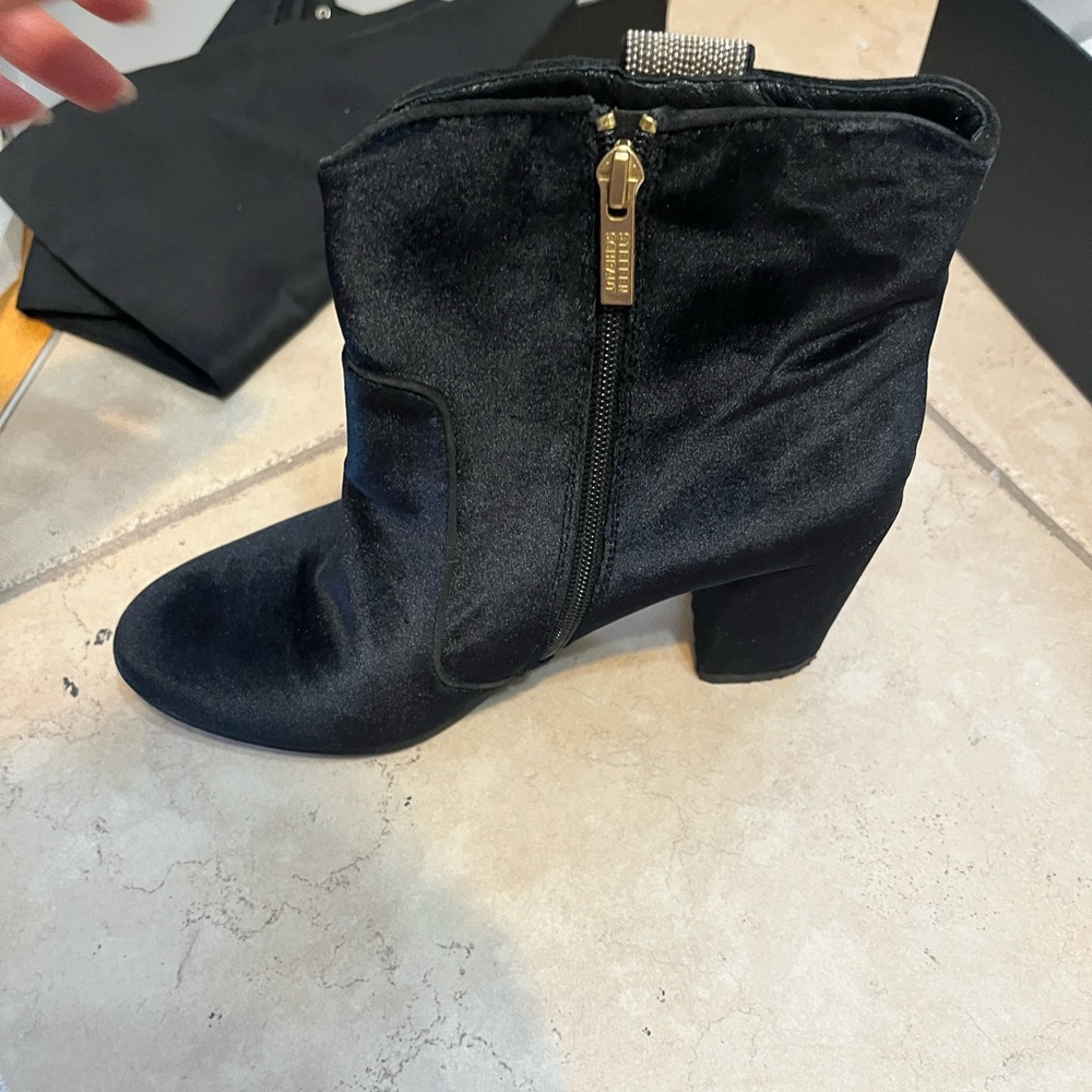 Black Never Worn - image 3